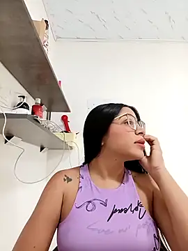 -VICKKY online show from 10/02/25, 01:25