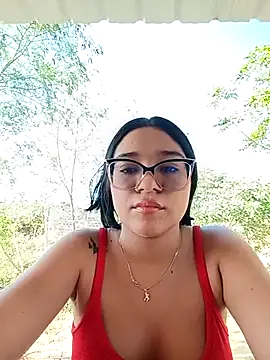 -VICKKY online show from 09/19/25, 01:48