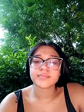 -VICKKY online show from 03/19/25, 10:53