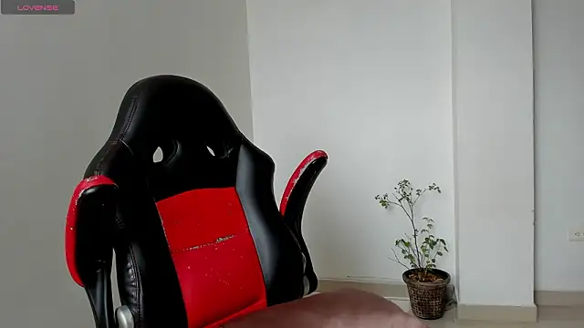 sofiaparker8 online show from 03/07/26, 05:07