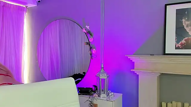 tiffany becker online show from 02/06/26, 01:29