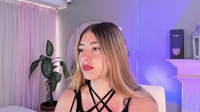 tiffany becker online show from 01/13/26, 01:04