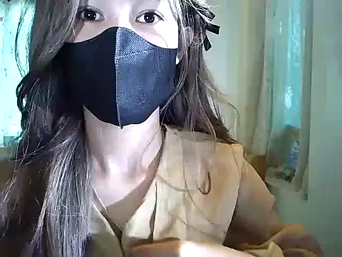 thithi8369 online show from 11/28/25, 04:23