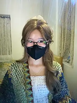 Snapshot of thithi8369 chatting on 10/23/25, 04:27 thithi8369 online show from 10/23/25, 04:27