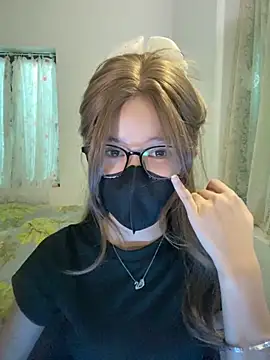 Snapshot of thithi8369 chatting on 09/23/25, 03:57 thithi8369 online show from 09/23/25, 03:57