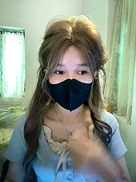 Snapshot of thithi8369 chatting on 10/08/25, 04:14 thithi8369 online show from 10/08/25, 04:14