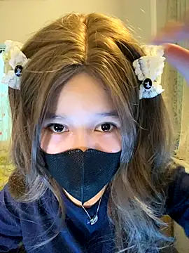 Snapshot of thithi8369 chatting on 09/18/25, 11:30 thithi8369 online show from 09/18/25, 11:30