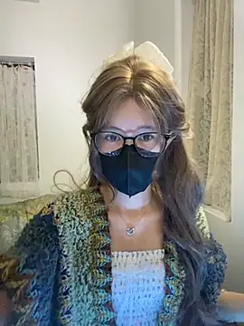 Snapshot of thithi8369 chatting on 09/29/25, 02:34 thithi8369 online show from 09/29/25, 02:34