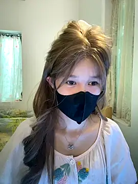 Snapshot of thithi8369 chatting on 10/07/25, 04:24 thithi8369 online show from 10/07/25, 04:24