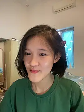 Snapshot of thithi8369 chatting on 03/11/25, 04:08 thithi8369 online show from 03/11/25, 04:08