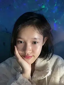 Snapshot of thithi8369 chatting on 02/04/25, 11:27 thithi8369 online show from 02/04/25, 11:27