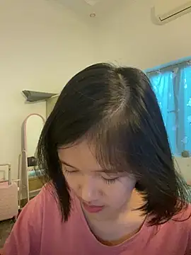 Snapshot of thithi8369 chatting on 12/27/24, 03:42 thithi8369 online show from 12/27/24, 03:42