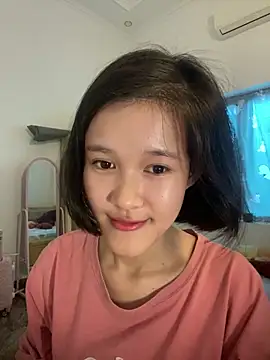 Snapshot of thithi8369 chatting on 12/31/24, 03:53 thithi8369 online show from 12/31/24, 03:53