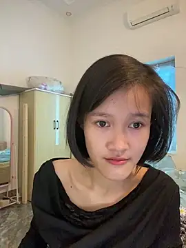 Snapshot of thithi8369 chatting on 01/13/25, 05:01 thithi8369 online show from 01/13/25, 05:01