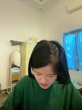 Snapshot of thithi8369 chatting on 12/05/24, 06:04 thithi8369 online show from 12/05/24, 06:04