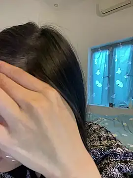 Snapshot of thithi8369 chatting on 01/15/25, 05:40 thithi8369 online show from 01/15/25, 05:40