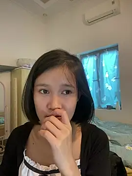 Snapshot of thithi8369 chatting on 01/22/25, 05:26 thithi8369 online show from 01/22/25, 05:26