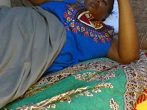 zoey10 online show from 04/05/26, 08:21