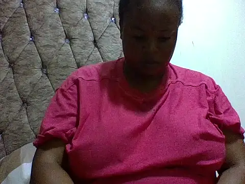 zoey10 online show from 04/14/26, 06:46