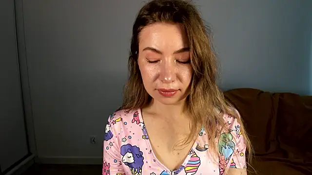 Mia Tasty online show from 05/01/26, 06:29