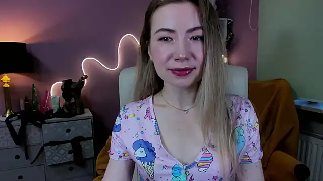Mia Tasty online show from 10/03/25, 06:37