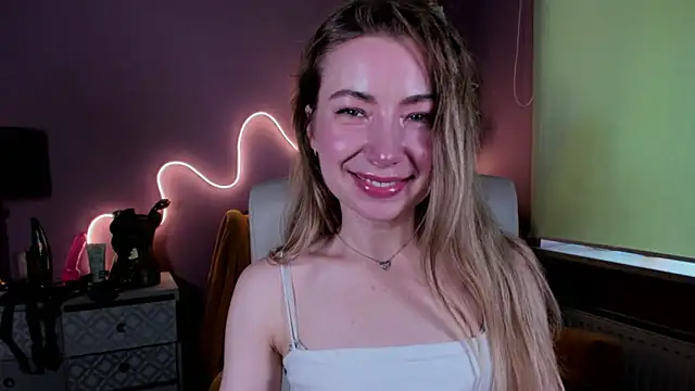 Mia Tasty online show from 09/21/25, 01:27