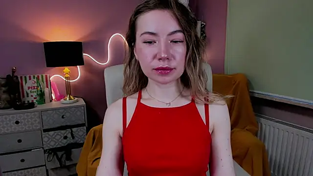 Mia Tasty online show from 12/03/25, 07:41