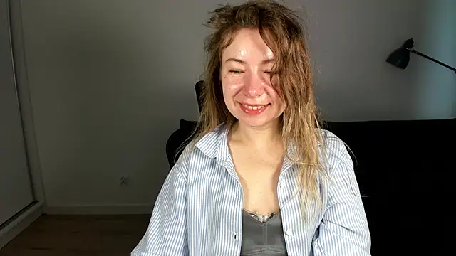 Mia Tasty online show from 02/25/26, 07:30