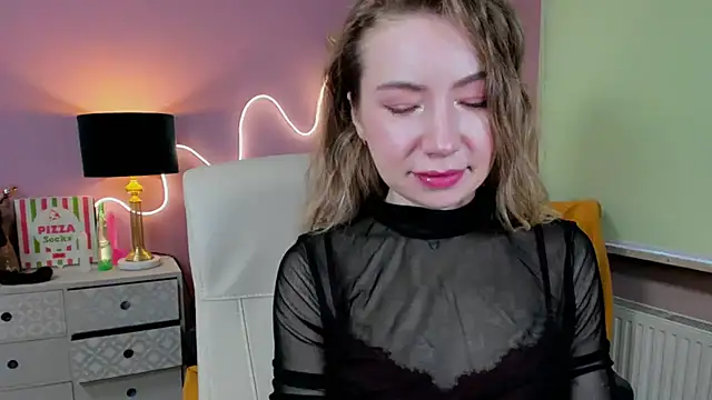 Mia Tasty online show from 10/29/25, 07:40