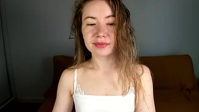 Snapshot of Mia_Tasty chatting on 07/10/26, 06:24 Mia Tasty online show from 07/10/26, 06:24