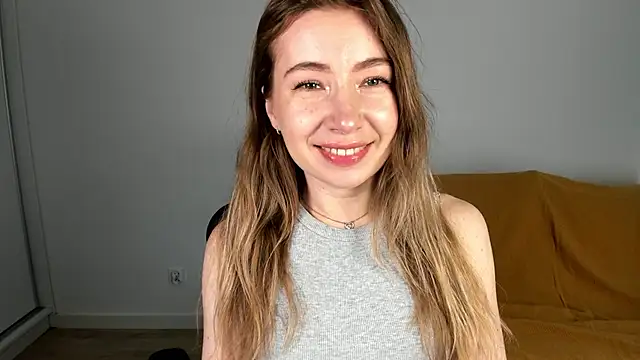 Mia Tasty online show from 05/17/26, 01:22
