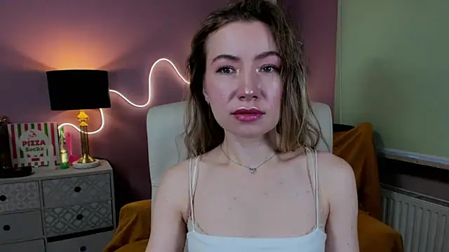 Mia Tasty online show from 11/06/25, 07:34