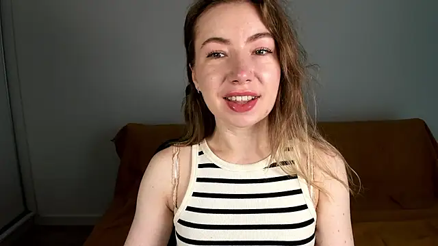 Snapshot of Mia_Tasty chatting on 07/07/26, 06:16 Mia Tasty online show from 07/07/26, 06:16