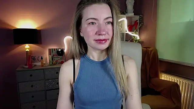Mia Tasty online show from 03/23/25, 08:04