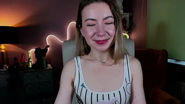Mia Tasty online show from 10/12/25, 01:23