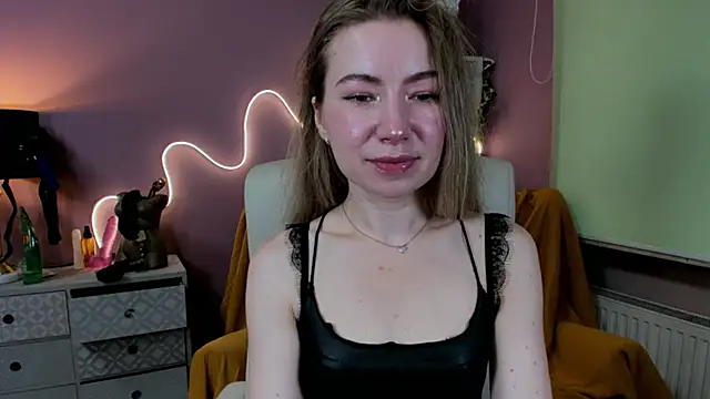 Mia Tasty online show from 09/10/25, 06:34