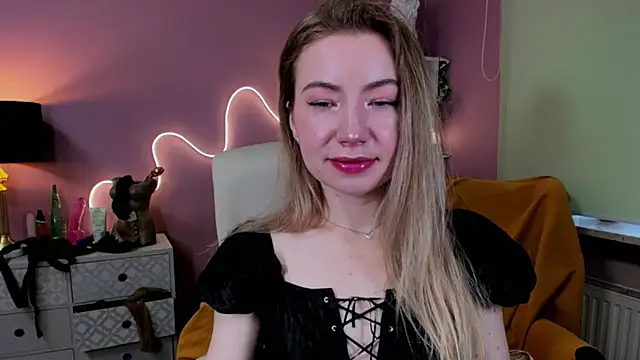 Mia Tasty online show from 10/02/25, 06:39