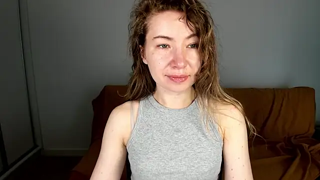 Snapshot of Mia_Tasty chatting on 06/16/26, 06:24 Mia Tasty online show from 06/16/26, 06:24