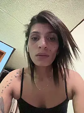 ImCrazzy online show from 04/15/26, 02:50