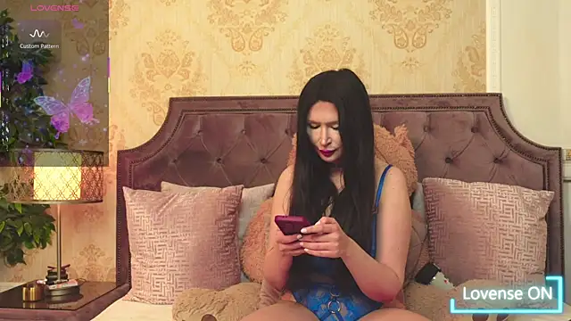 JaneDevine online show from 05/21/26, 05:05