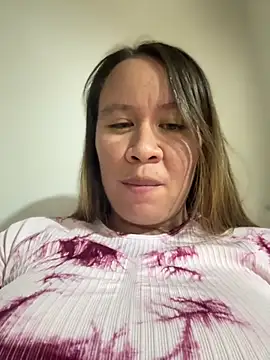 Emiily lee online show from 09/29/25, 01:45