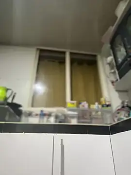 Emiily lee online show from 09/18/25, 09:23