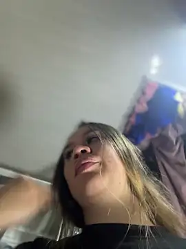 Emiily lee online show from 12/18/25, 03:00