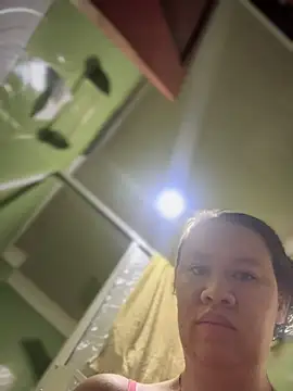 Emiily lee online show from 03/31/26, 09:22