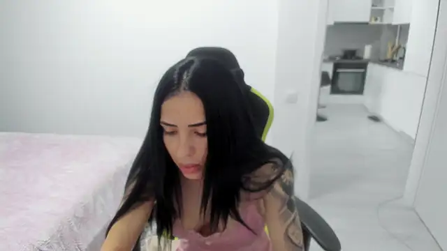 Emmapmg online show from 07/01/26, 03:12