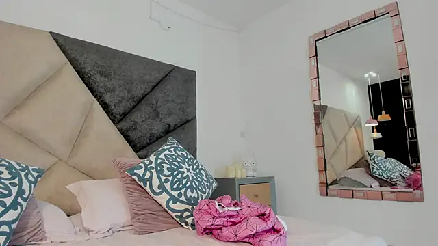 BonnieCute  online show from 04/20/26, 11:39