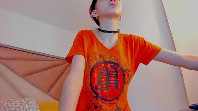 BonnieCute  online show from 02/15/26, 12:33