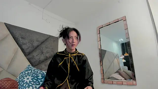 BonnieCute  online show from 04/21/26, 11:55