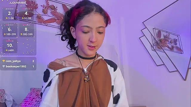 BonnieCute  online show from 10/26/25, 12:22