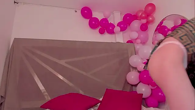 BonnieCute  online show from 03/11/26, 12:26